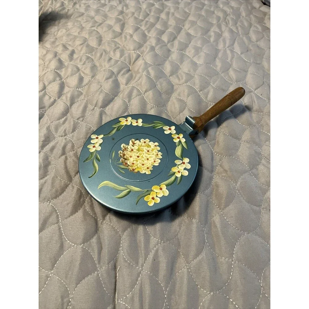 Vintage Tole Crumb tray hand painted wooden handle Nice! Shows Some Wear Old